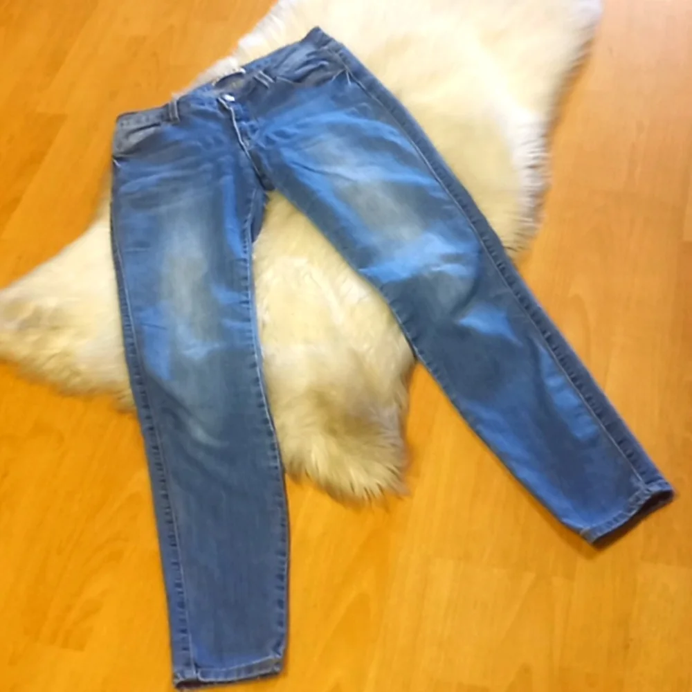 Encore Skinny Jeans-#1399 - Picture 5 of 13